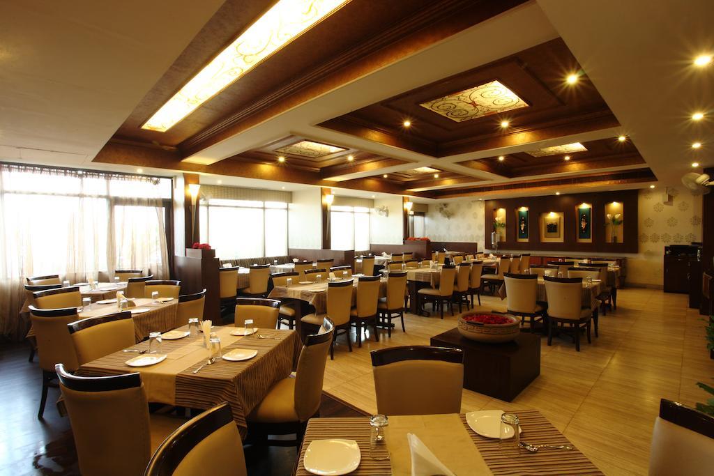 Surya Royal Hotel Kota  Exteriér fotografie