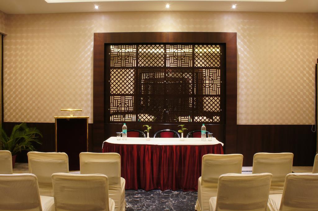 Surya Royal Hotel Kota  Exteriér fotografie
