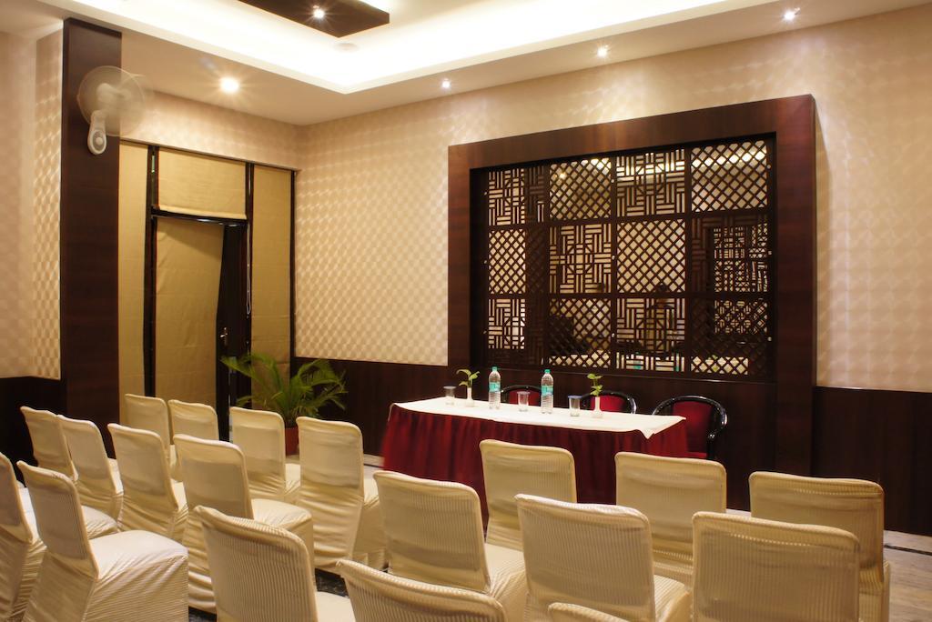 Surya Royal Hotel Kota  Exteriér fotografie